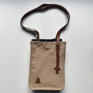 AERREM Canvas Water Bottle/Wine/Coffee Traveler Tote Carrier Leather Strap‎
